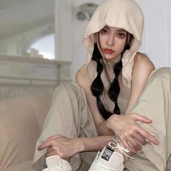 不够完整的我们